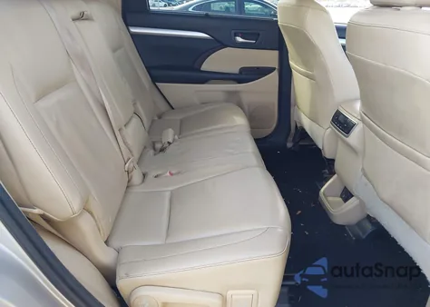 2015 Toyota Highlander Xle V6 from USA, damaged, VIN 5TDKKRFH9FS098648